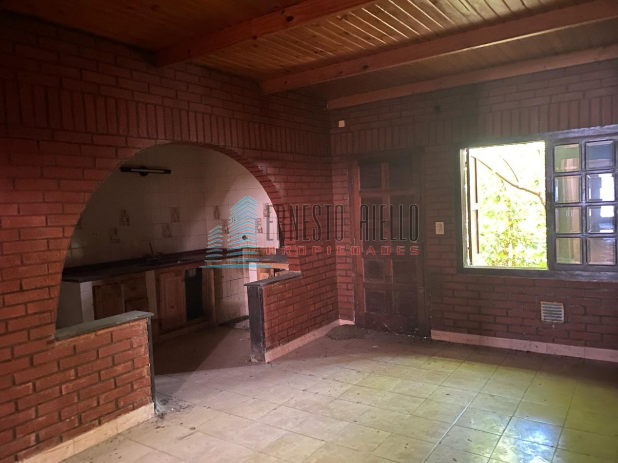 A. Venta Casa a Remodelar - Excelente Ubicacion - Zona de Gastronomia