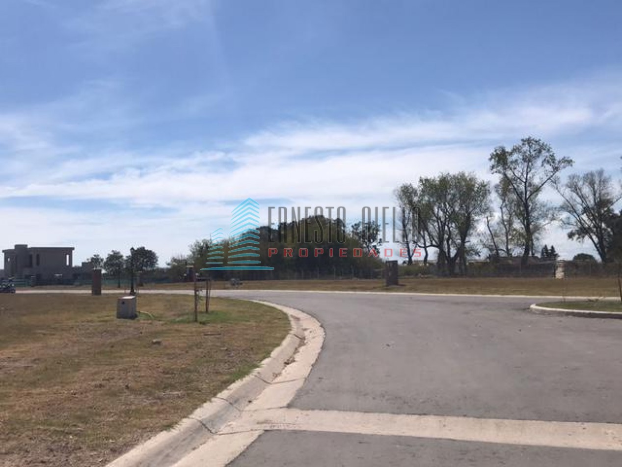 A. VENTA LOTE EN SAN JUAN CHICO FRENTE A LA LAGUNA CALLE CERRADA