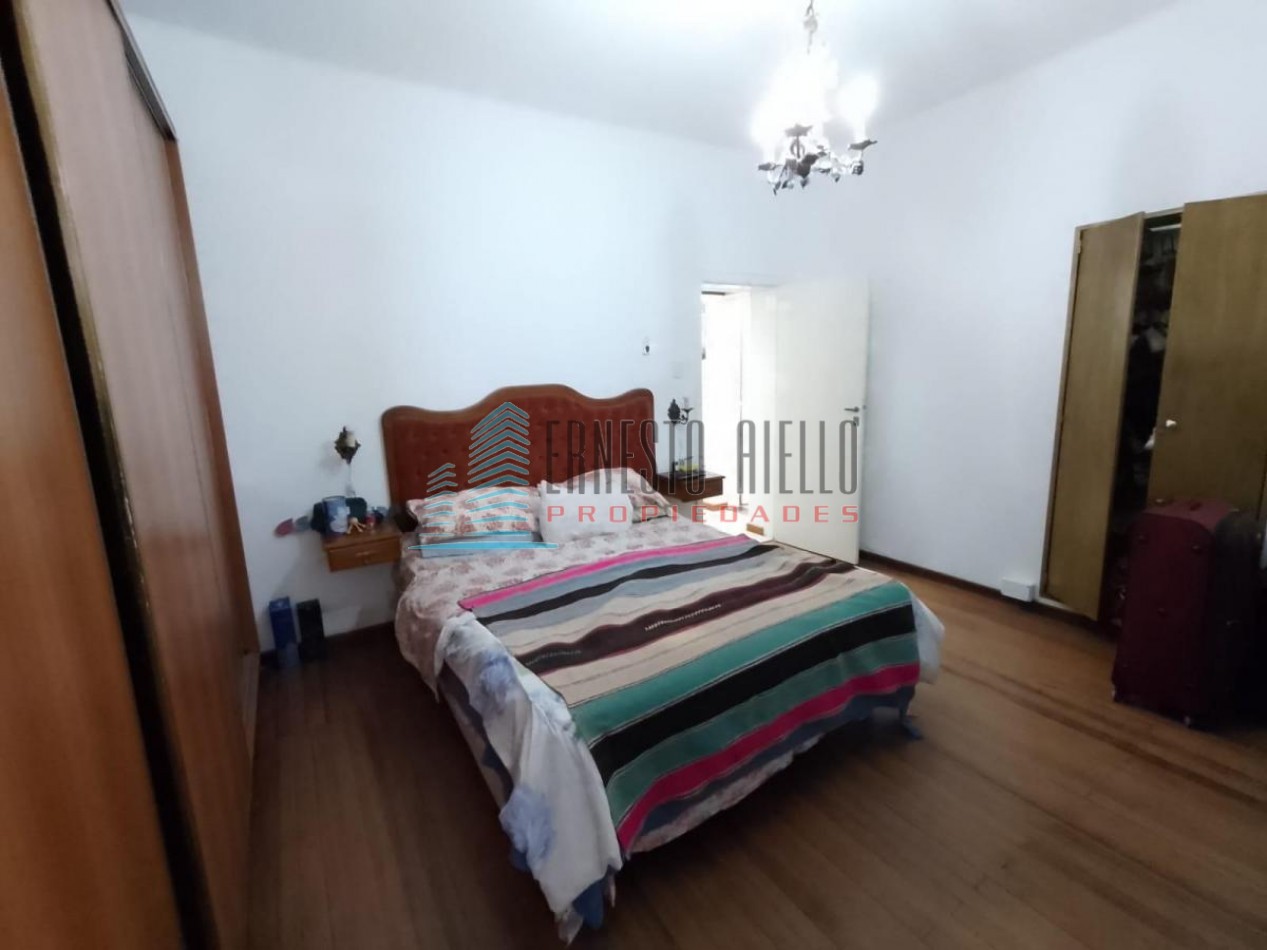 A. VENTA CASA Tres Ambientes - Apto Credito