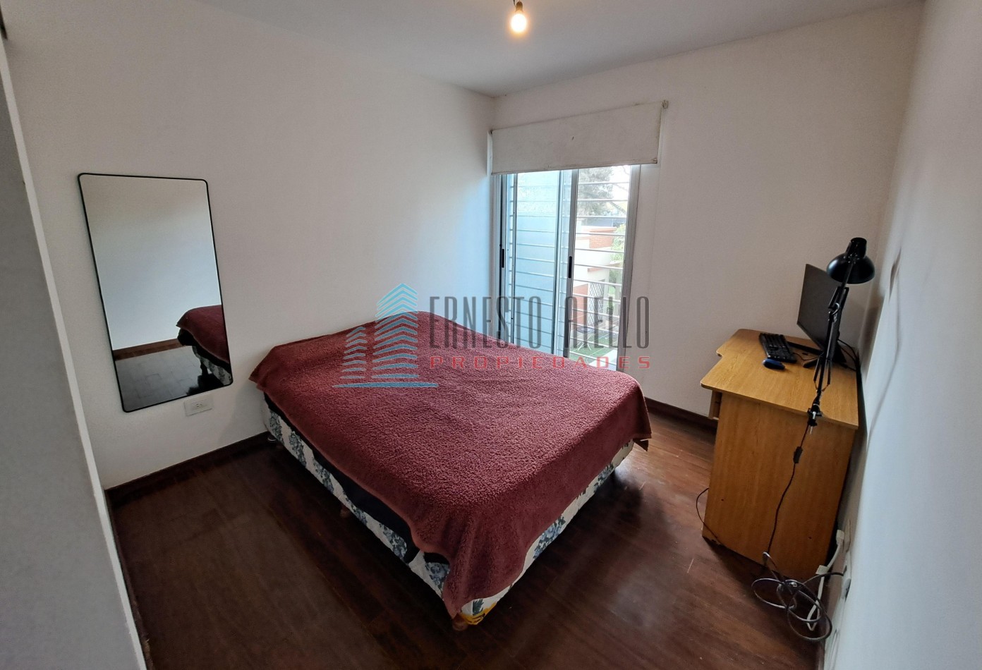 A. VENTA DEPARTAMENTO DOS AMBIENTES CON COCHERA