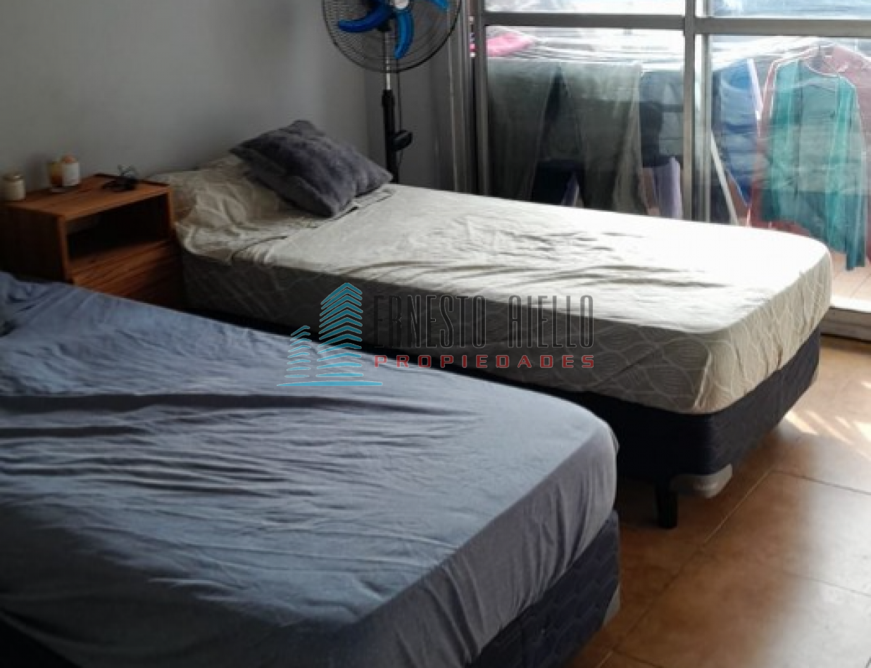 A. VENTA DEPARTAMENTO 4 AMBIENTES QUILMES 