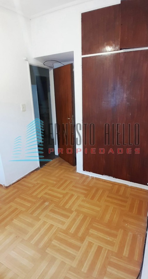 VENTA PH en PLANTA BAJA TRES AMBIENTES