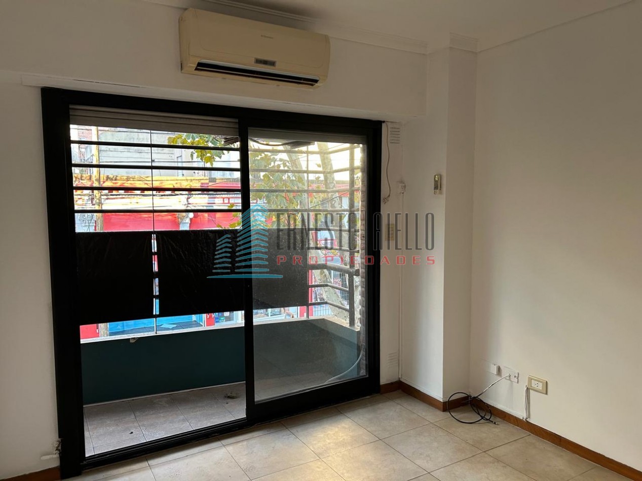 A. VENTA DEPARTAMENTO DOS AMBIENTES - Quilmes