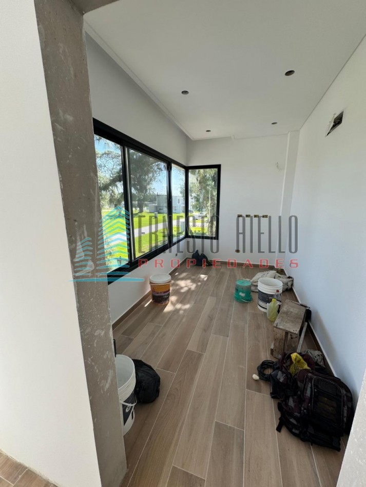 A. Espectacular Casa en Venta con Piscina - Greenville Polo & Resort