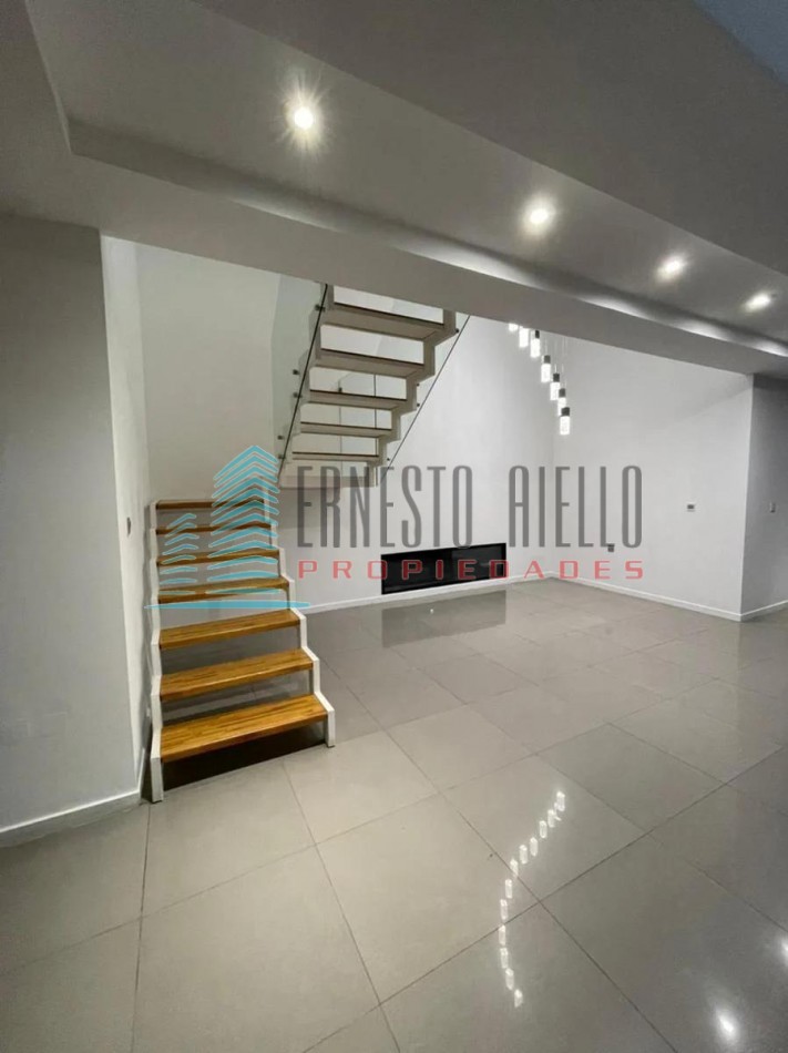 Impecable Casa en Venta - Nuevo Quilmes