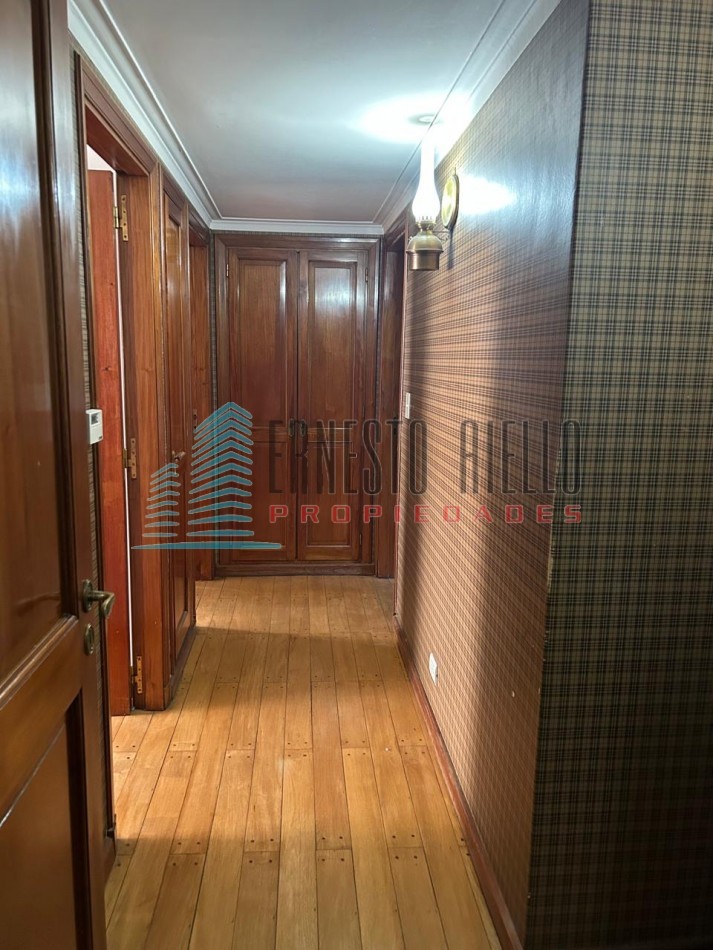 VENTA CASA 6 AMB EN 1 PLANTA S/2 LOTES - 748M2 - PISCINA