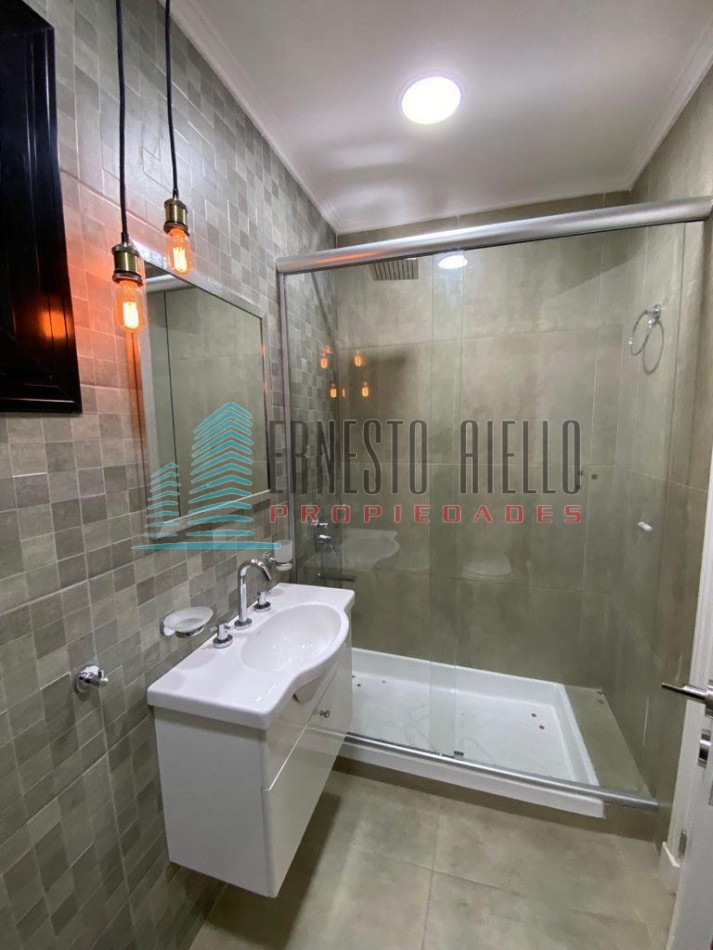 A. VENTA Imponente Casa 5 Ambientes - Las Acacias de Hudson