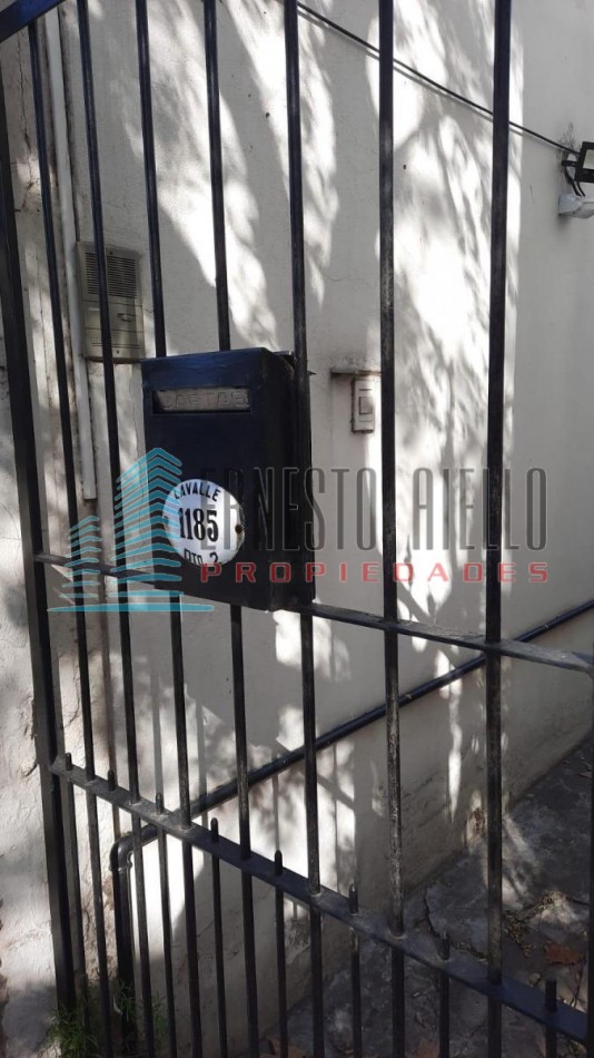 A. VENTA CASA Tres Ambientes - Apto Credito