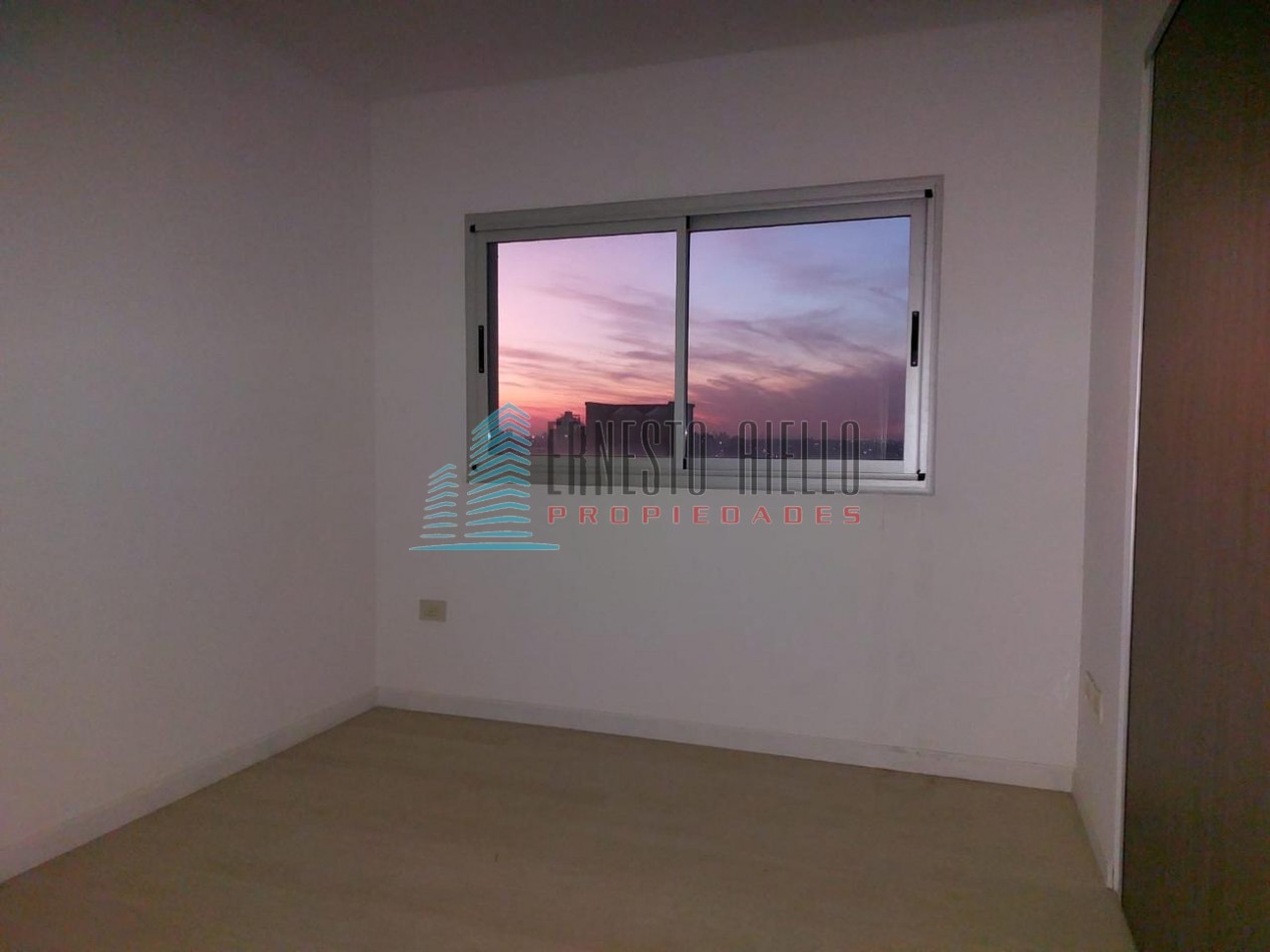 A. Departamentos en Venta Dos y Tres Ambientes - Berazategui