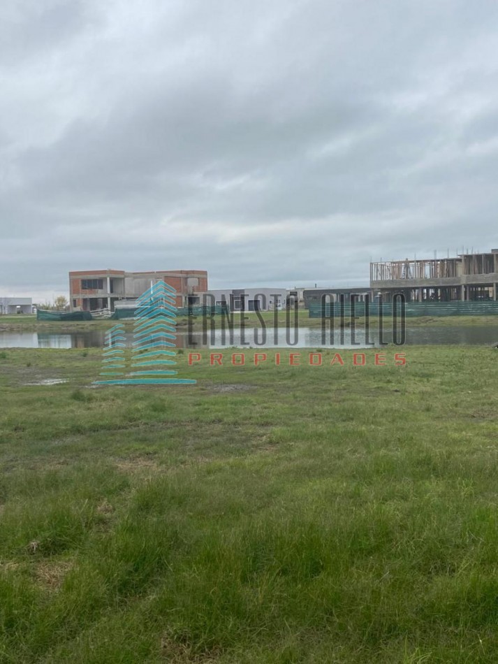 A. VENTA LOTE LA LAGUNA BARRIO MAGALLANES -  FINANCIADO!