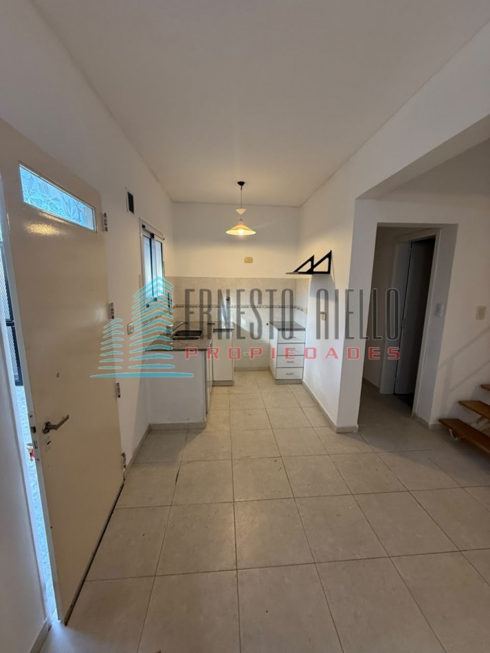 ALQUILER DE DEPARTAMENTO EN PLANTA BAJA CON PATIO
