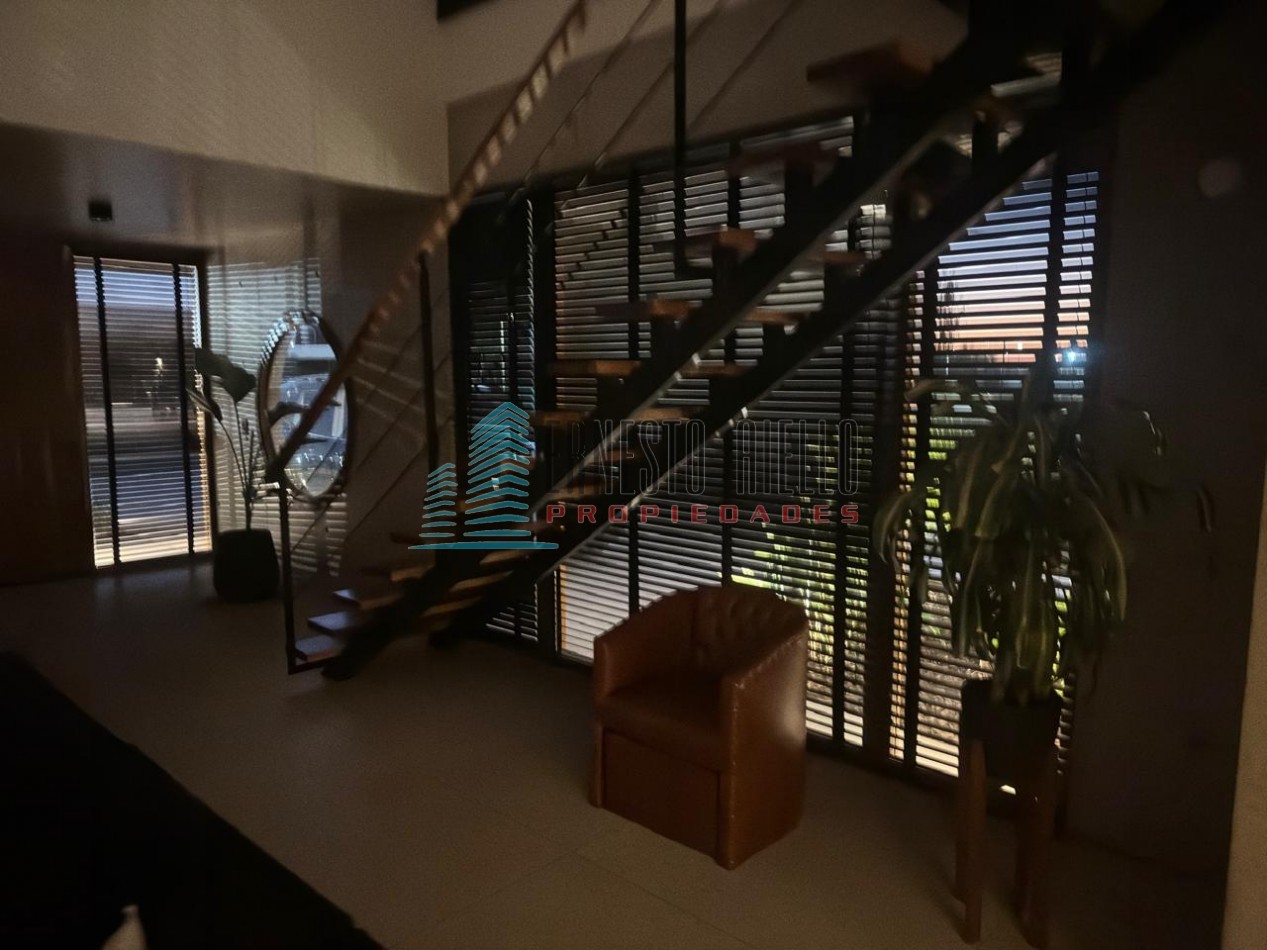 Espectacular Casa en Venta de Cinco Ambientes en Puerto Nizuc-Guillermo Hudson