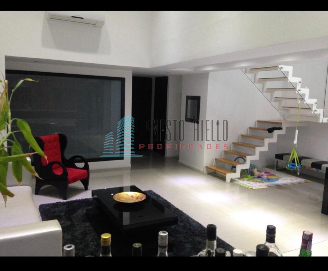 Impecable Casa en Venta - Nuevo Quilmes