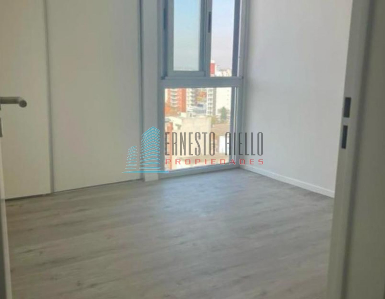 A- Departamento Triplex Ultimo Piso con Jacuzzi y Parrilla - Quilmes Centro.