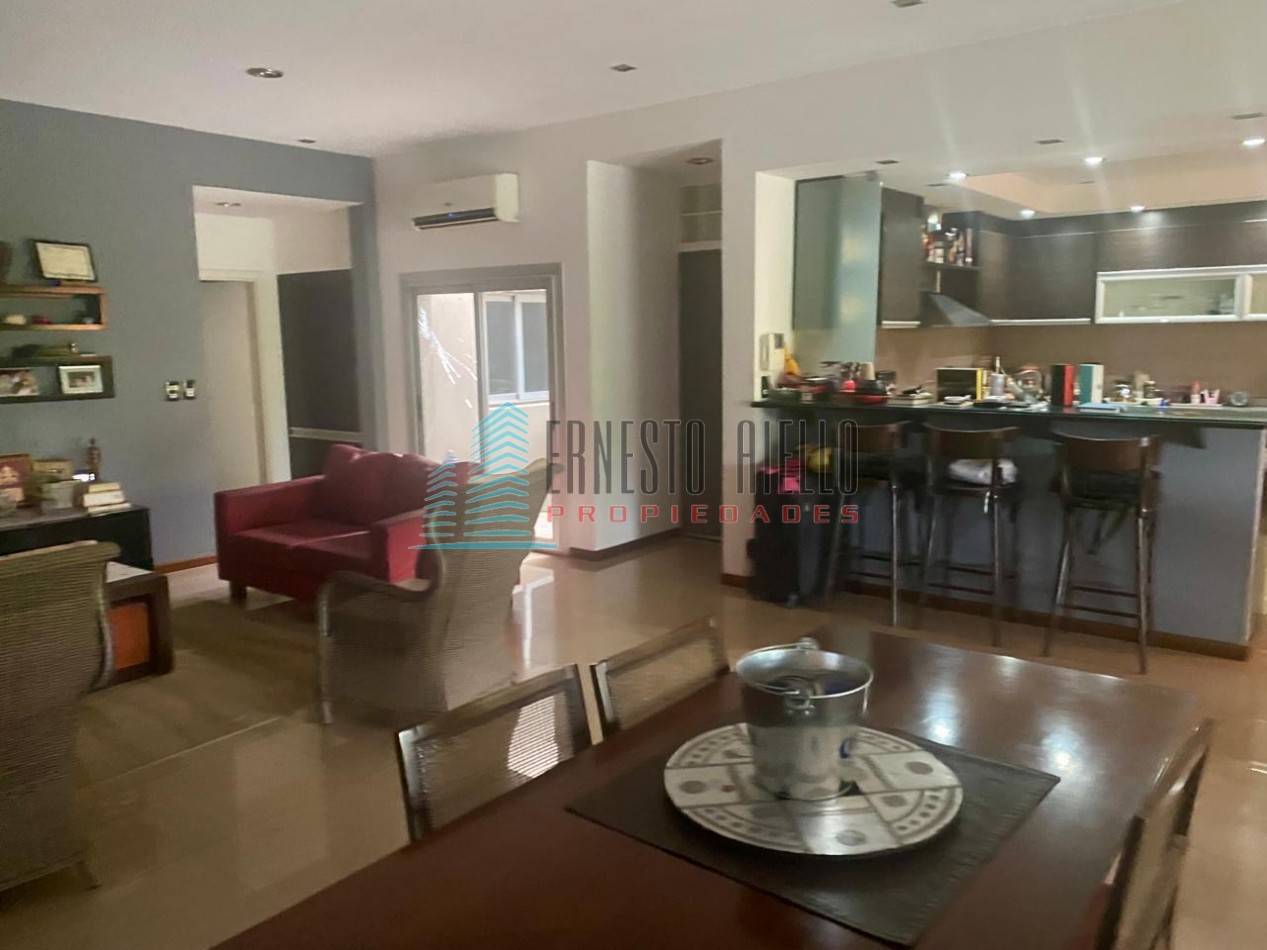 A. Nuevo Valor! Casa en Venta en Tres Plantas - Ideal Inversores