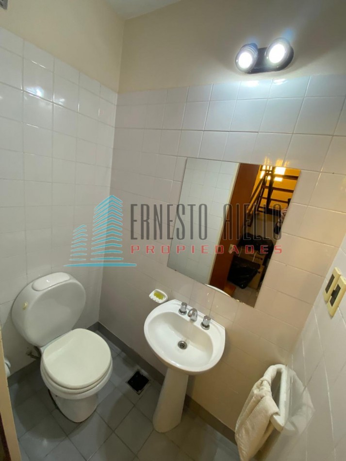 A. Venta Casa 4 Ambientes con Cochera - Barrio Cerrado Cervecero