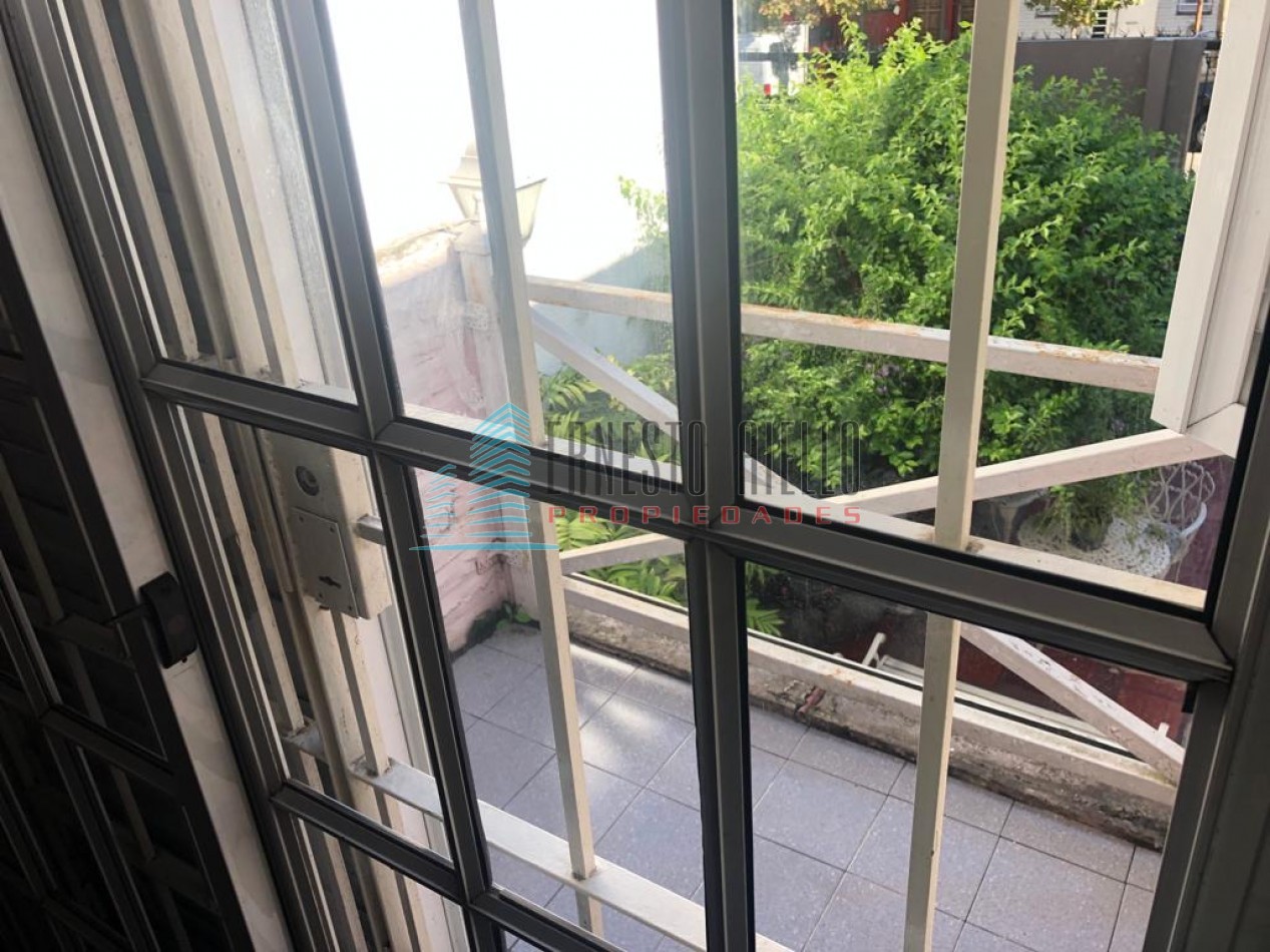 VENTA- Impecable Duplex con Cochera - Quilmes 