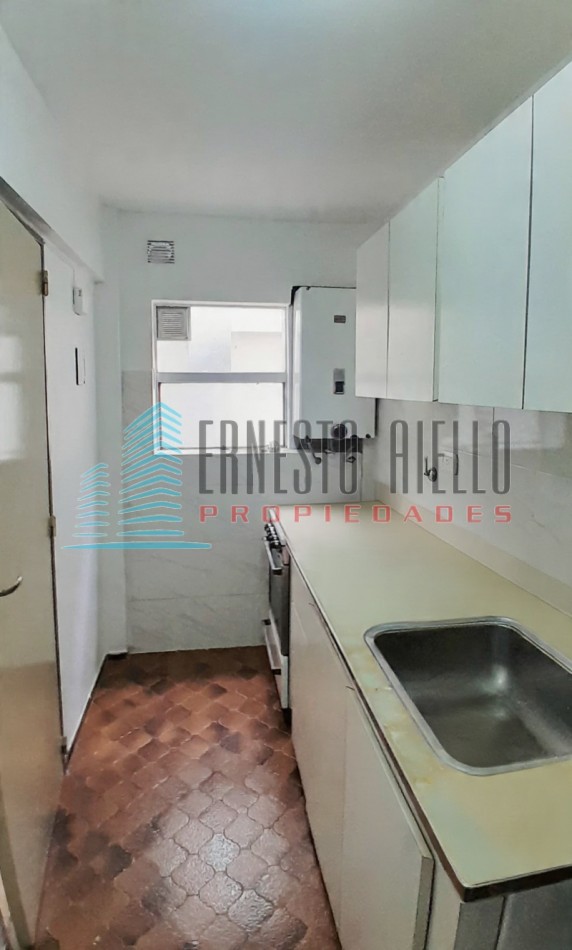 VENTA PH en PLANTA BAJA TRES AMBIENTES