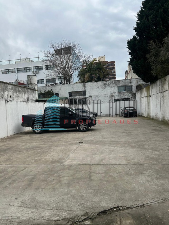 A. ALQUILER TRES AMBIENTES CON COCHERA - CENTRO DE QUILMES