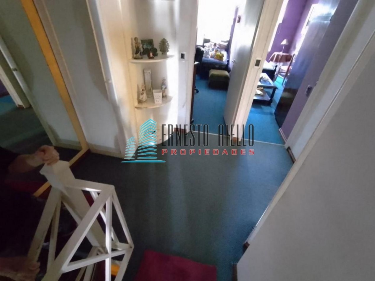 VENTA IMPECABLE DUPLEX CON COCHERA - QUILMES