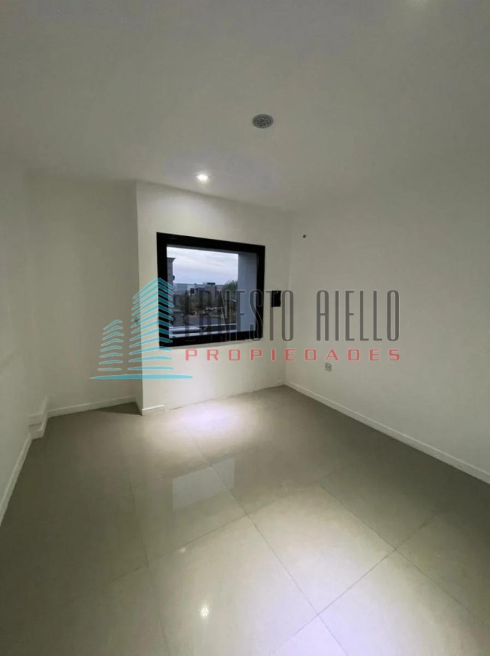 Impecable Casa en Venta - Nuevo Quilmes