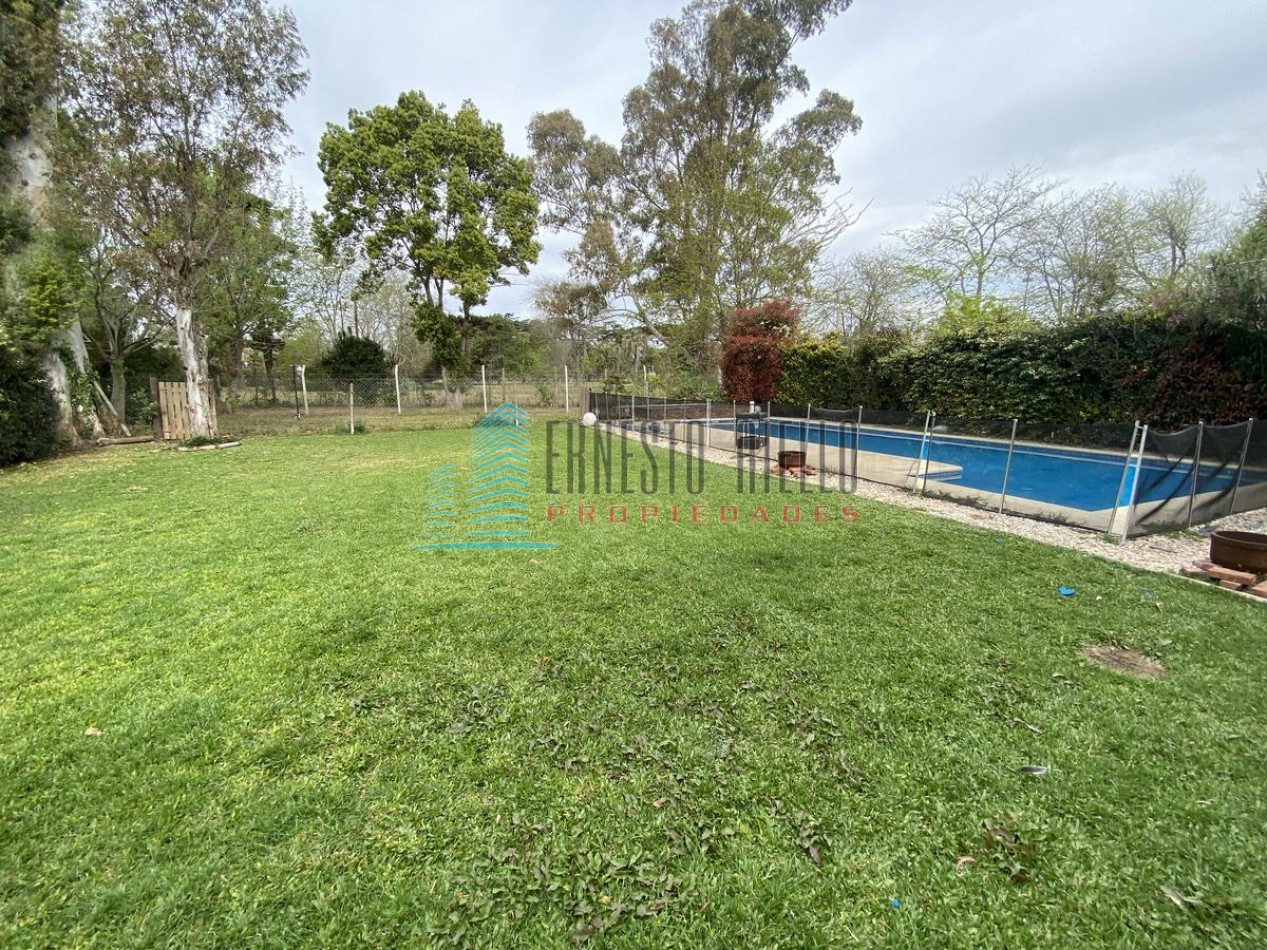 A. VENTA Espectacular CASA en Dos Plantas en Fincas de Iraola