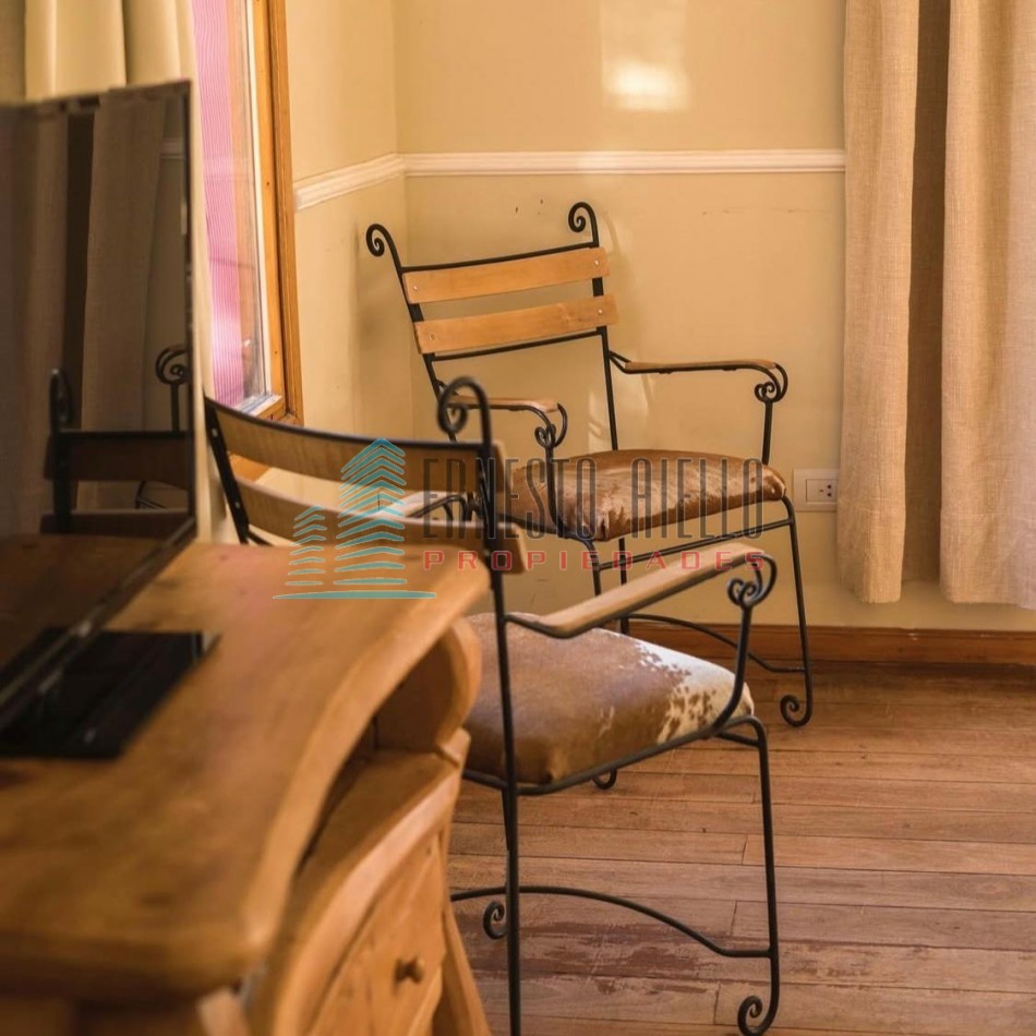 A. VENTA Espectacular Complejo de Hosteria y Cabañas en Venta en Villa Pehuenia, Provincia de Neuquen.