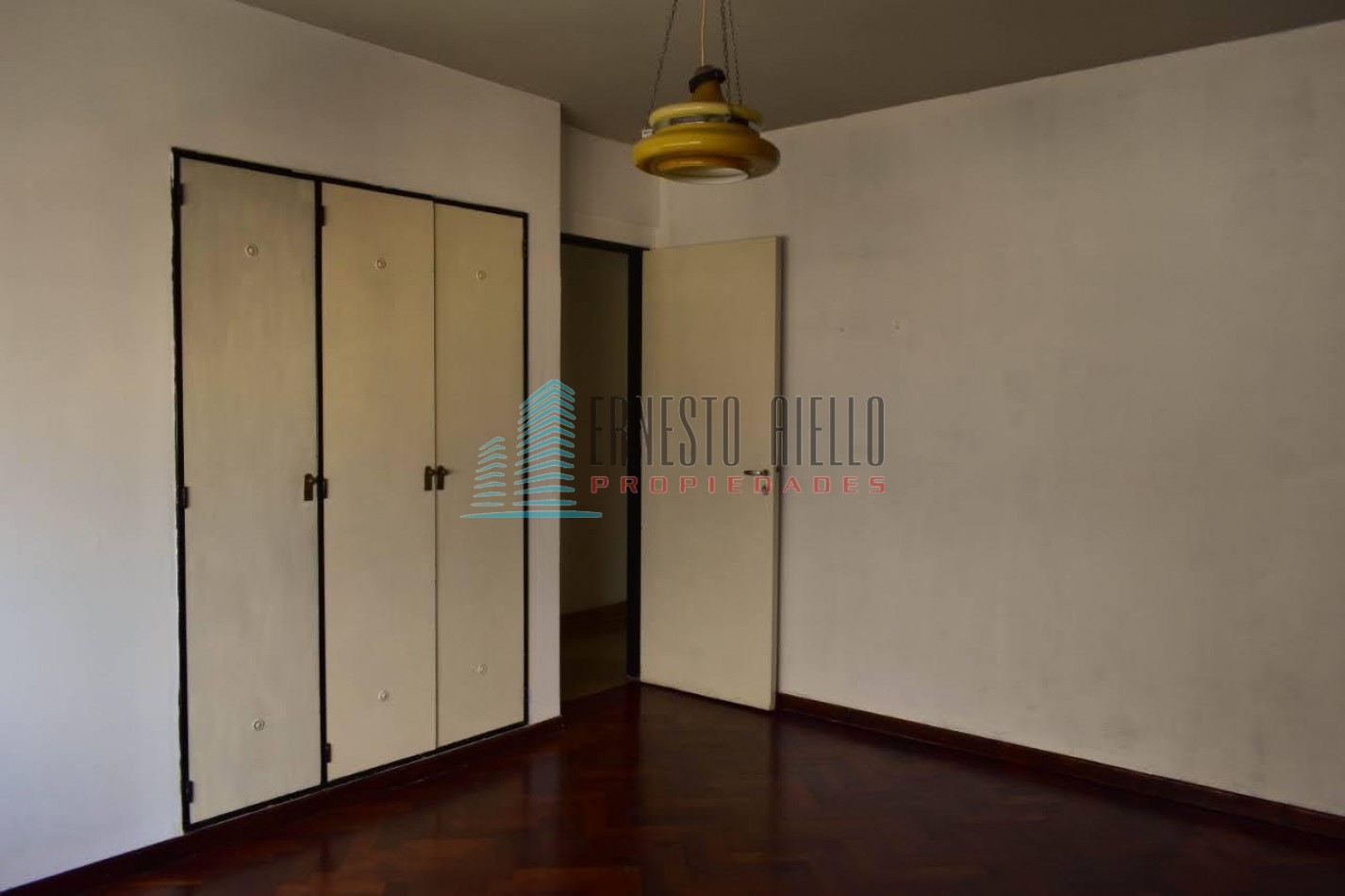 A. VENTA Departamento 3 Ambientes - Avellaneda