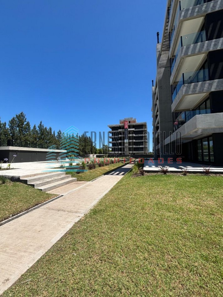 A. VENTA Departamento Dos Ambientes en Spring Greenville Polo & Resort