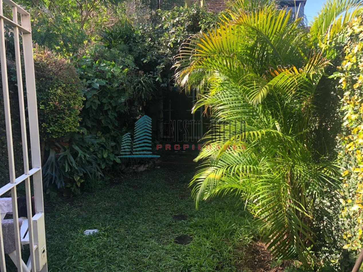 VENTA- Impecable Duplex con Cochera - Quilmes 