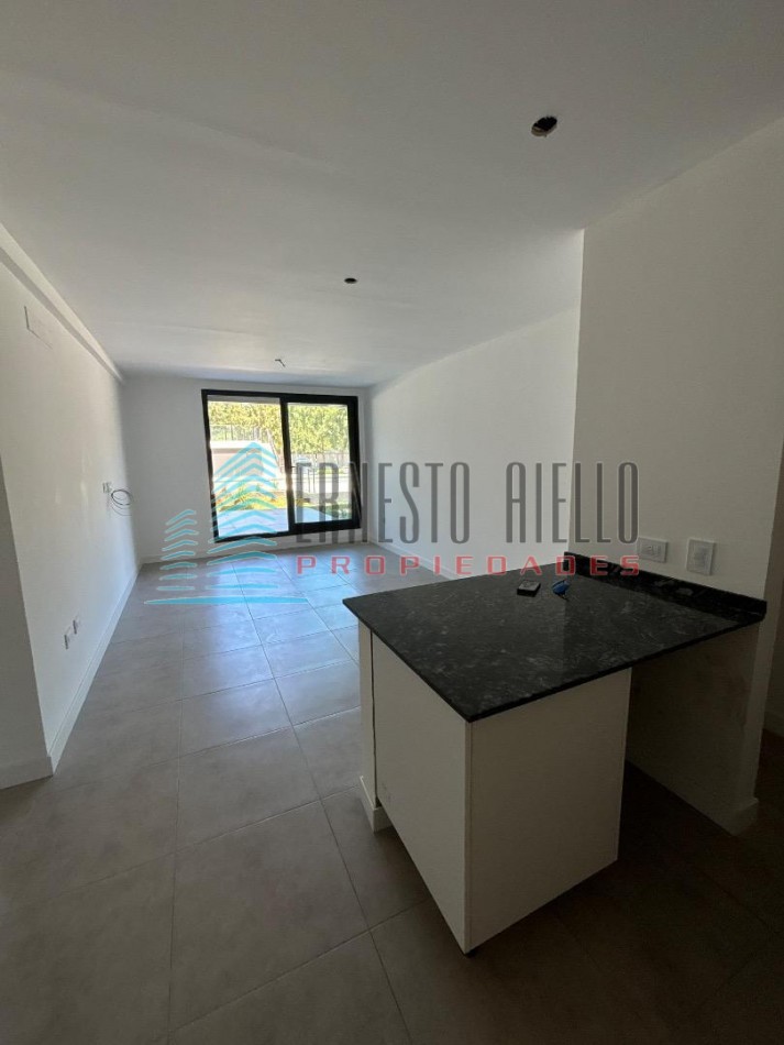 A. VENTA Departamento Dos Ambientes en Spring Greenville Polo & Resort