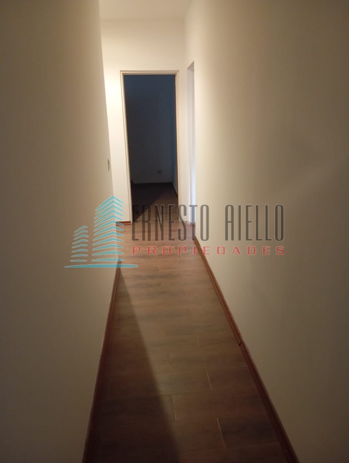 A. Venta Casa 4 Ambientes en El Pato con Piscina