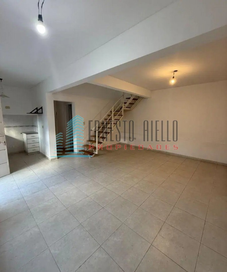 ALQUILER DE DEPARTAMENTO EN PLANTA BAJA CON PATIO
