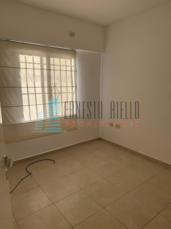 ALQUILER DE DEPARTAMENTO EN PLANTA BAJA CON PATIO