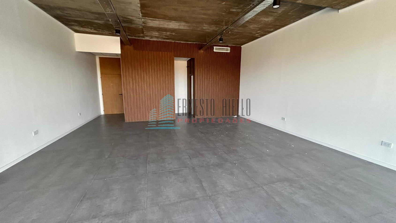 A. ALQUILER  Oficinas en Alquiler en Bertoia Tower - Polo Hudson