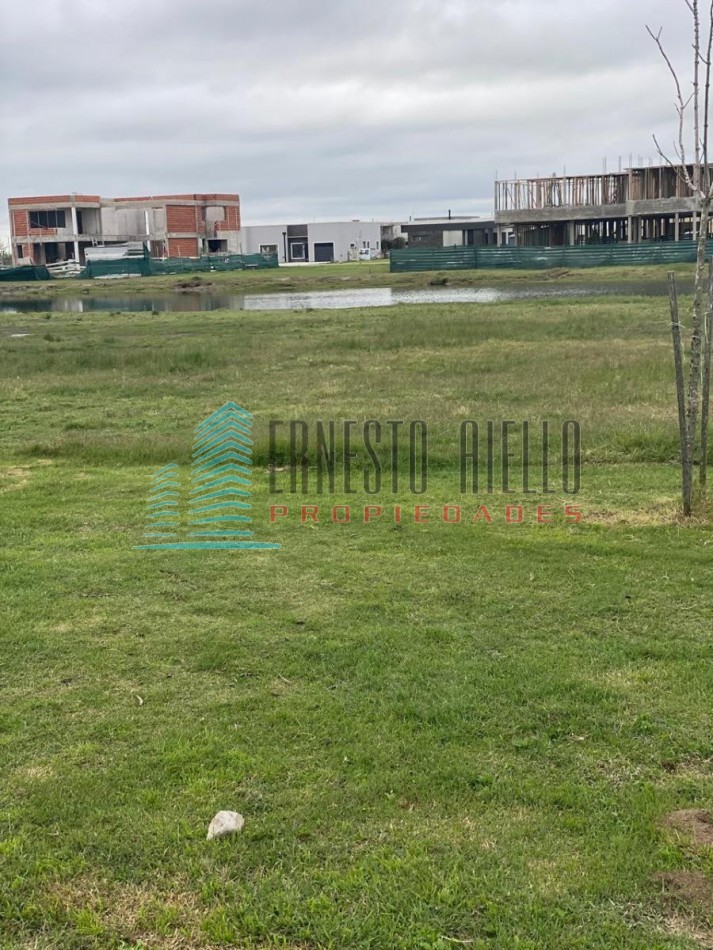 A. VENTA LOTE LA LAGUNA BARRIO MAGALLANES -  FINANCIADO!