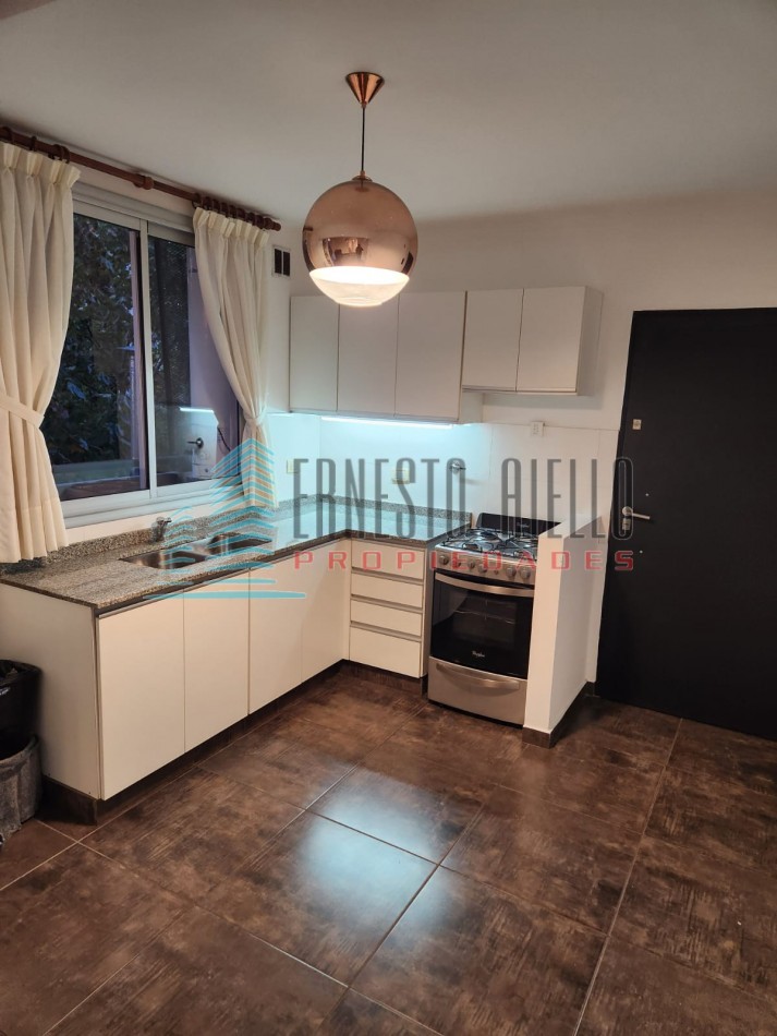 A. Oportunidad! Impecable Departamento  en  VENTA- Quilmes