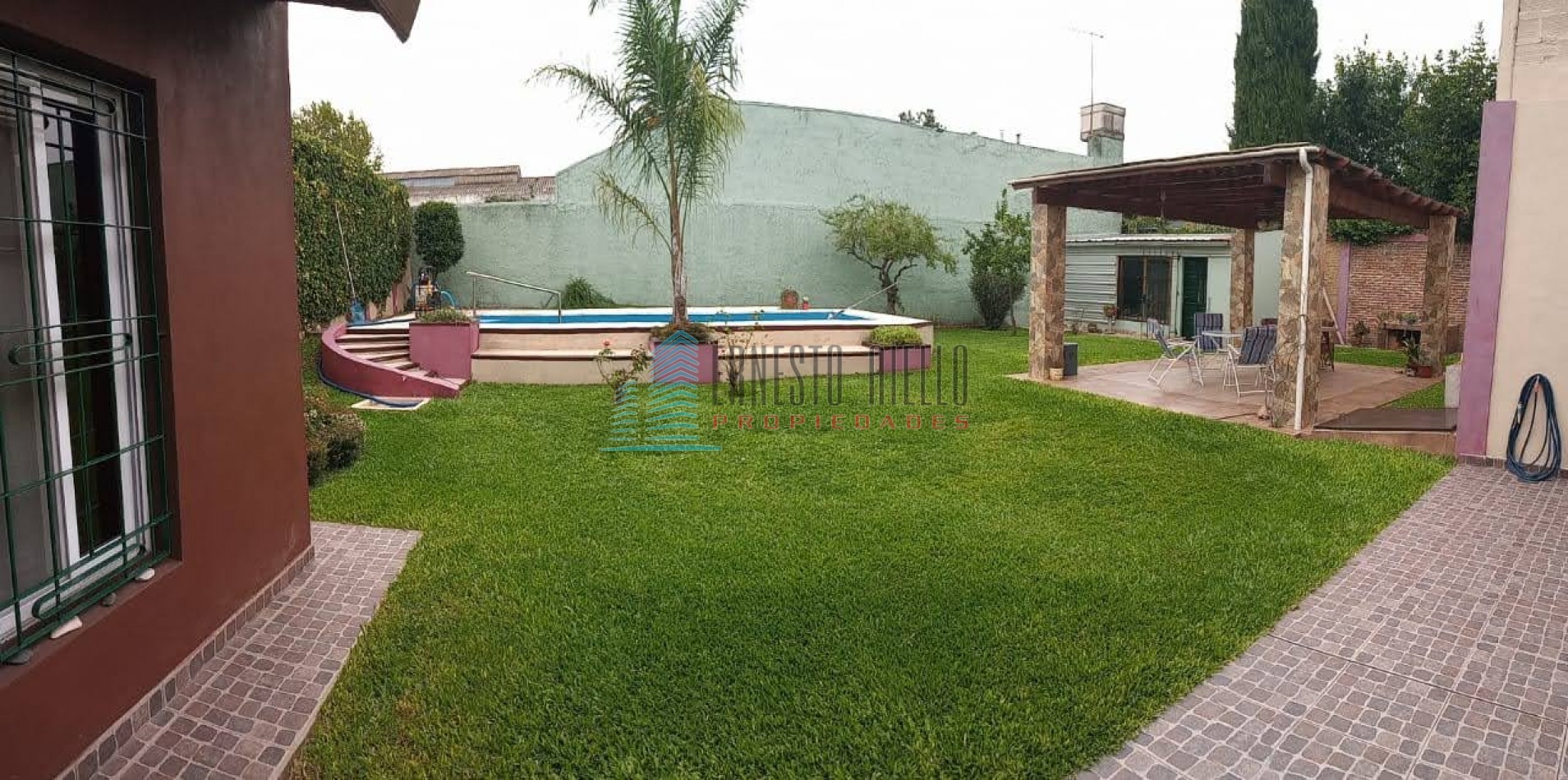 ALQUILER - VENTA Excelente Casa en Una Sola Planta con Piscina - Quilmes