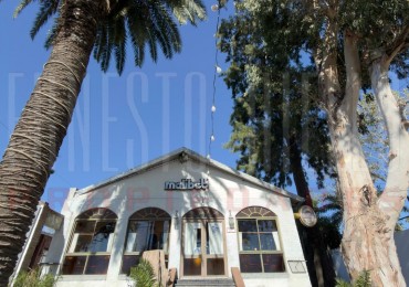VENTA PROPIEDAD COMERCIAL:  MALIBET UN HISTORICO E ICONICO RESTOBAR EN LA RIBERA QUILMEÑA 