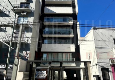 ALQUILER HERMOSO DEPARTAMENTO 2 AMBIENTES EN QUILMES CENTRO.