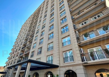 VENTA ESPECTACULAR SEMIPISO DE 4 AMBIENTES CON 2 COCHERAS, 2 BAULERAS Y EXCELENTES VISTAS ABIERTAS.
