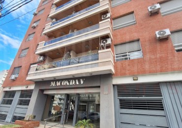 ALQUILER DEPARTAMENTO DE DOS AMBIENTES CON BALCON Y COCHERA EN QUILMES CENTRO.