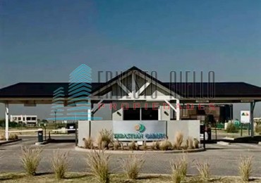 A. VENTA Excelente Lote en Barrio Sebastian Gaboto SALIDA A LA LAGUNA