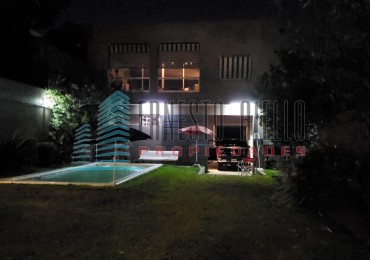 A. Nuevo Valor! Casa en Venta en Tres Plantas - Ideal Inversores