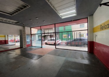 ¡ALQUILER LOCAL COMERCIAL EN PLENO CENTRO DE QUILMES!